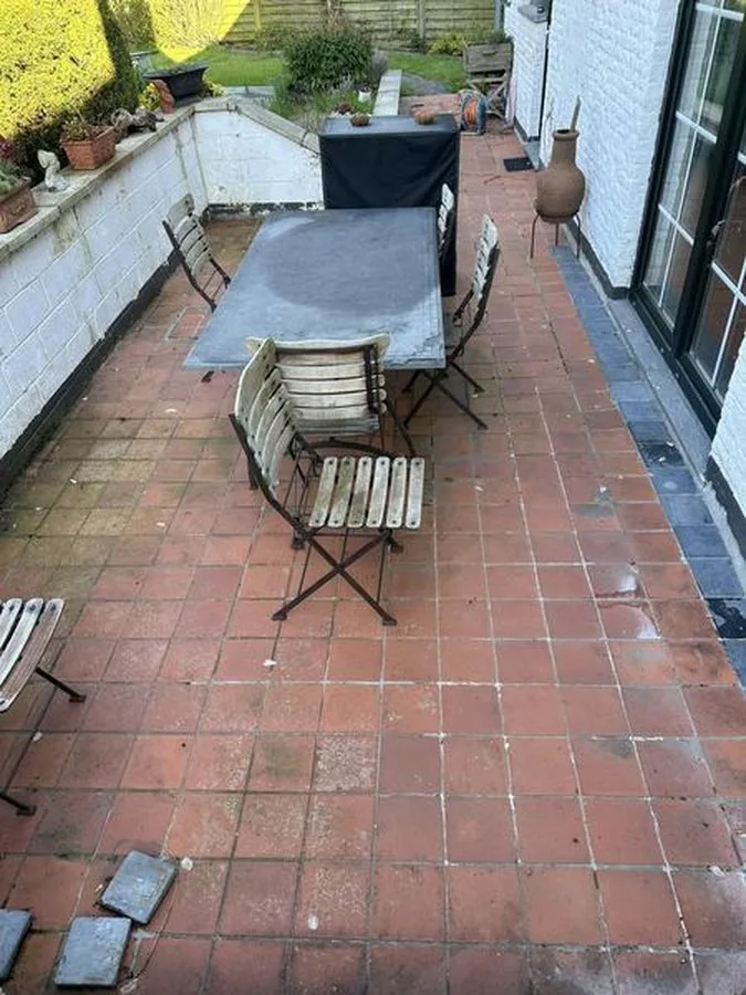 Avant : rénovation de terrasse en pierre